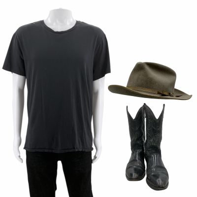Poker Face Season 2 Tommy Sullivan (Kevin Corrigan) Screen Worn T-Shirt, Jeans, Hat & Boots Ch 3 Sc 36-43 Ep 202 | VIP Fan Auctions