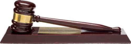 Perry Mason (HBO® Original, 2020-2023), John Lithgow "Elias Birchard ‘E.B.‘ Jonathan" Gavel and Stand from Season 1, Episode 4: "Chapter Four."