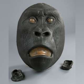 MIGHTY JOE YOUNG (1998) - Lot 425 - Large ‘Big Joe‘ Head Skin