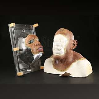 MEN IN BLACK II (2002) - Lot 569 - Third Eye Guy (Kevin Grevioux) Cowl and Face Appliances