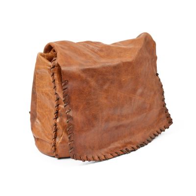 Outlander | Jamie’s brown leather riding bag Acquired for Season 8, used when riding to Savannah and back (2) | Bonhams