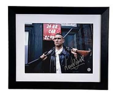 Lock, Stock And Two Smoking Barrels | Lock, Stock and Two Smoking Barrels - Signed by Vinnie Jones (Big Chris) | Catawiki