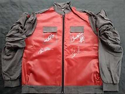 Back To the Future | Back to the Future - Jacket signed by Michael J. Fox, Christopher Lloyd, Tom Wilson & Lea Thompson - With Beckett Authentication Certification | Catawiki