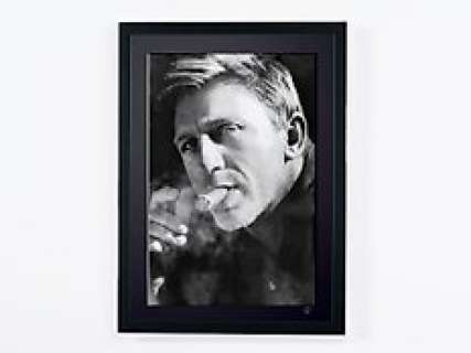 Daniel Craig - Portrait | Daniel Craig - Portrait - Fine Art Photography - Luxury Wooden Framed 70X50 cm - Limited Edition Nr 01 of 30 - Serial ID 16984 - Original Certificate (COA), Hologram Logo Editor and QR Code | Catawiki