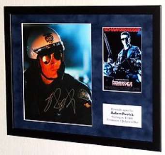 Terminator 2: Judgment Day | Terminator 2: Judgment Day - Robert Patrick (T-1000) Premium Framed, signed, COA & GCC Sticker | Catawiki