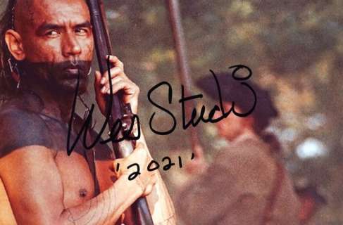 Last of the Mohicans - Wes Studi - Autograph, Photo With Beckett COA | Catawiki