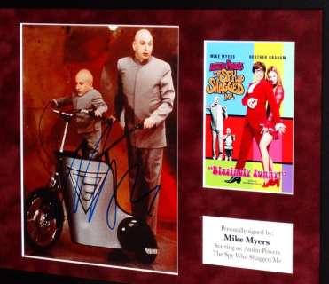 Austin Powers - Mike Myers (Dr. Evil/Austin Powers) Framed, signed + Certificate of Authenticity | Catawiki