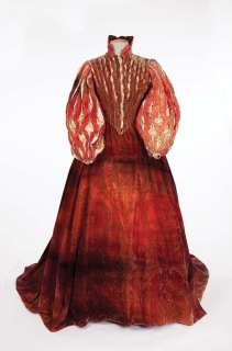 Lot 79 - Florence Eldridge dress form Mary of Scotland