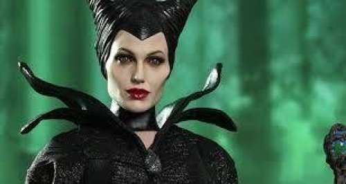 Hot Toys - Action figure Malificent (Angelina Jolie) 1:6 Scale - as New | Catawiki