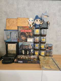 RARE Extensive Lord of the Rings Collector’s Lot – Games, Memorabilia, Figures & Rare Items – | Catawiki