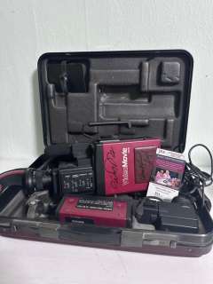 Back to the Future - Original JVC Camera Model in case, signed by Michael J Fox & Christopher Lloyd - with JSA COA/Check | Catawiki