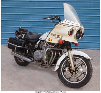 Kawasaki Police 1000 motorcycle from Lethal Weapon 3....