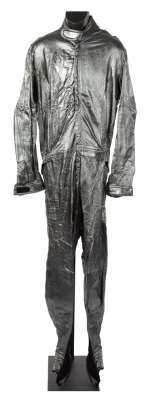 Lot 813 - Sean Connery “Robert MacDougal” heist costume from Entrapment