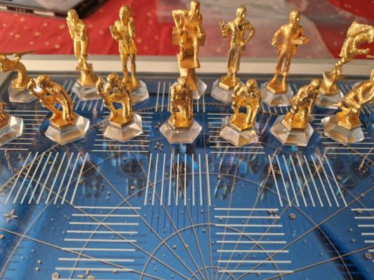 Star Trek 25th Anniversary Chess Set – Franklin Mint – Pewter / Gold & Silver Plated – Complete with | Catawiki