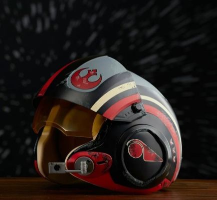 Star Wars - Hasbro - - Movie prop Poe Dameron Helmet | Catawiki