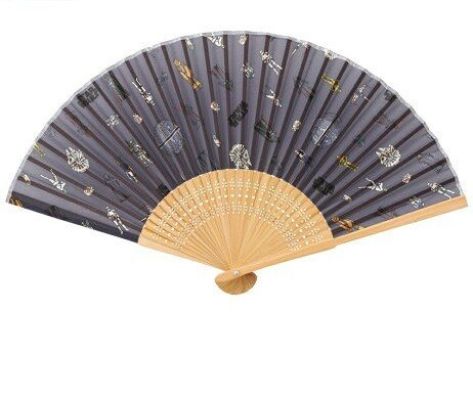 Star Wars - Japanese Sensu-style hand fan with Millenium Falcon - Star Wars | Catawiki
