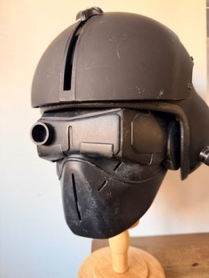 Hero Ghost in a shell section 6 sniper movie prop helmet - propstore of London