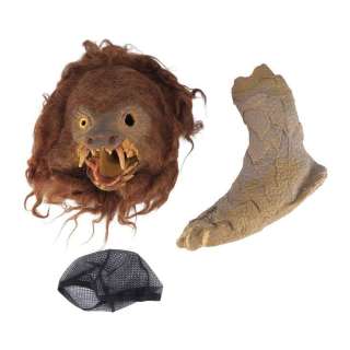 SWEENEY TODD: THE DEMON BARBER OF FLEET STREET (2007) - Lot #1782 : Sweeney Todd‘s (Johnny Depp) Razor Blade