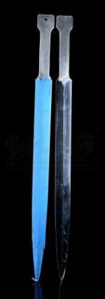 Terminator Genisys | T-1000’s (Byung-hun Lee) Swords | Propstore