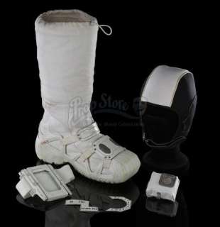 MARTIAN, THE (2015) - Lot 287 - Mark Watney‘s (Matt Damon) Boot, Skullcap and Accessories