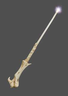 Harry Potter and the Goblet of Fire - Lord Voldemort (Ralph Fiennes) Illuminating Wand Prop