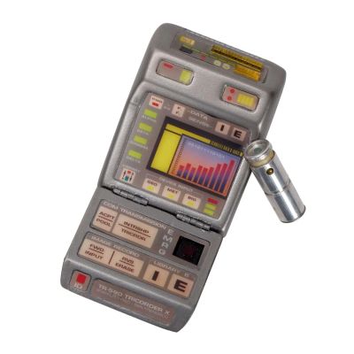 Star Trek: First Contact | Lot 380 - Starfleet Mark X Static Medical Tricorder with Scanner Prop | Julien’s