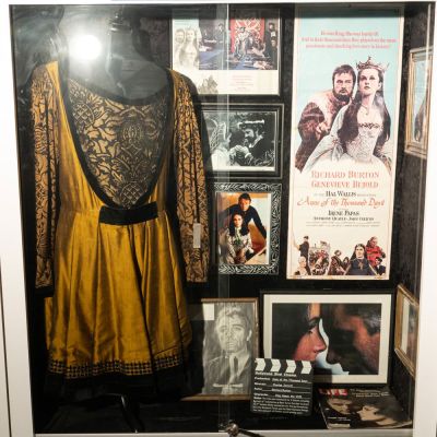 Richard Burton King Henry VIII Costume | Other auctions