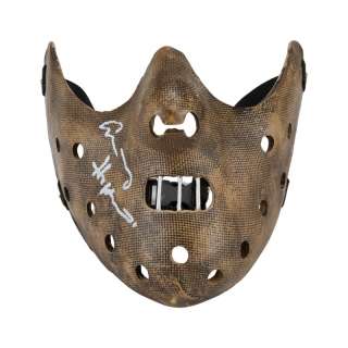Lot 211 - The Silence of the Lambs | Anthony Hopkins "Dr. Hannibal Lecter" Signed Mask Replica