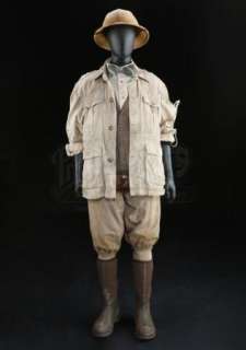 Jumanji (2017) - Lot 218 - Bethany/Professor Oberon‘s (as played by Jack Black) In-Game Costume