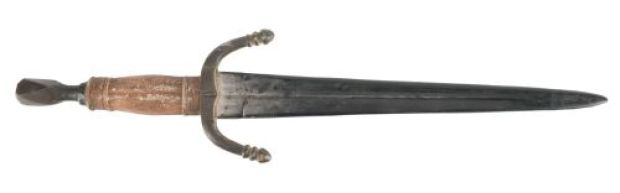 GAME OF THRONES (T.V. SERIES, 2011-2019) - Lot #715 : Sandor "The Hound" Clegane‘s (Rory McCann) Stunt Season 7 Dagger