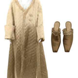 The Great Catherine’s Elle Fanning Dressing Gown, Nighty & Mules | VIP Fan Auctions