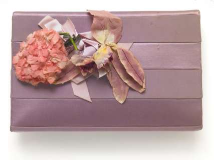 A Jean Hagen purse from "Singin’ in the Rain" | Bonhams