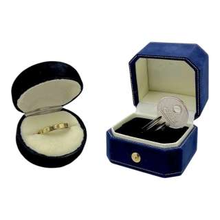 Heart Eyes Ally & Jay Screen Used Engagement Ring & Key | VIP Fan Auctions