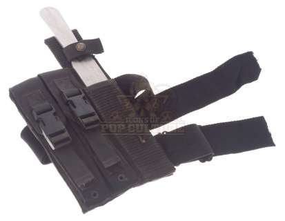 Lot 203 - Starship Troopers – Mobile Infantry Knife Belt & Knife – V552