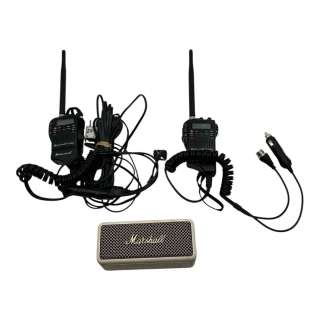 The Pickup Russell & Travis Screen Used Bluetooth Speaker & 2 Piece Radio Set | VIP Fan Auctions