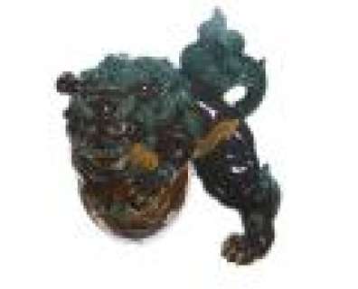 Mad Men - Lot 658 - Bert‘s Large Ceramic Dog Dragon