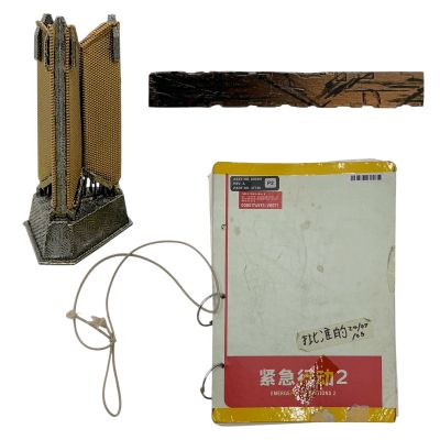 Project Hail Mary Grace Production Used Taumoeba Slide, Emergency Operation Manual & Stick | VIP Fan Auctions