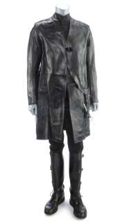 ROBIN HOOD (2018) - Lot 106 - The Sheriff of Nottingham‘s Party Costume with Knife