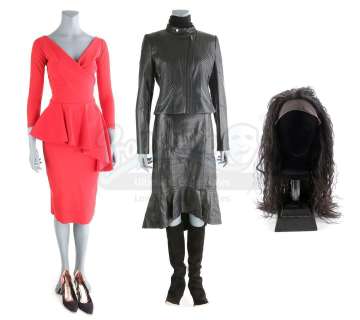 The Gifted - Lot 236 - Reeva Payge‘s Quinn Maxson Date and Regimen Technologies Costumes with Wig