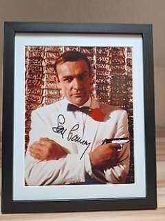James Bond | James Bond - Sean Connery (+) as "James Bond" , Autograph, Photo, signed photo with bbc holographic COA, Framed | Catawiki