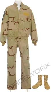 Lot 59 - Landry‘s tan uniform