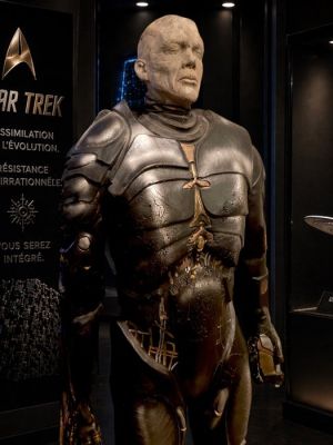 Star Trek - Star Trek First Contact (1996) - Original Borg Drone Mannequin Prop (180 cm) as seen used on screen - U.S.