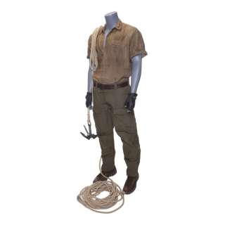 JUMANJI: WELCOME TO THE JUNGLE (2017) - Lot 257 - Spencer‘s (as played by Dwayne Johnson) Dr. Smolder Bravestone In-Game Costume and Grappling Hook
