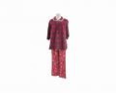 New Girl | Jess’ Christmas Eve Eve Pajamas | ScreenBid