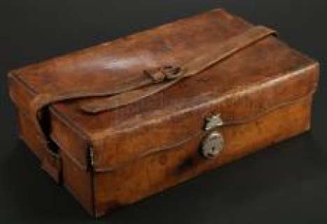 Penny Dreadful - Lot 17 - Various Episodes: Victor Frankenstein‘s Medical Case and Supplies