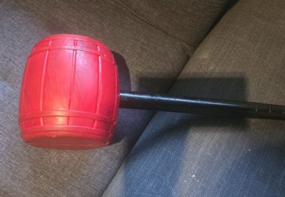 Donkey Kong Barrel Hammer Movie Prop | eBay Europe (Buy It Now)