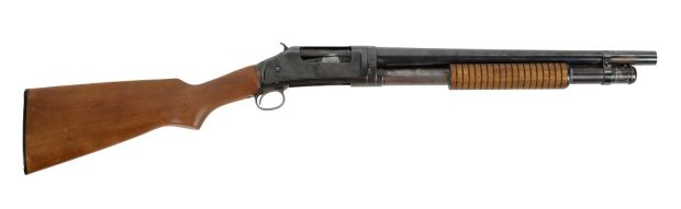 The Wild Bunch | Lot 140 - Pike Bishop (William Holden) Winchester 1897 Riot Gun | Julien’s