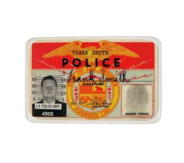 Lot 77 - Dragnet TV Det. Frank Smith (Ethan Embry) Movie Props