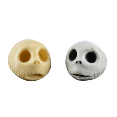 THE NIGHTMARE BEFORE CHRISTMAS (1993) - Lot #293 : Chris Sarandon Collection: Jack Skellington (Chris Sarandon) Early Filming Head and Unfinished Head