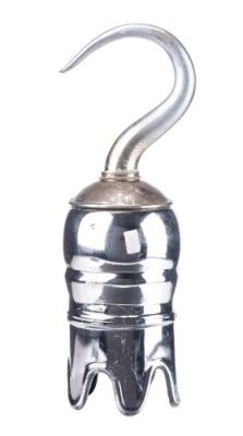 HOOK (1991) - Lot #197 : Captain Hook‘s (Dustin Hoffman) Stunt Hook